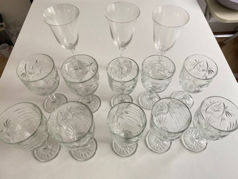 Set of 13 wine glasses   Collection at B90 only