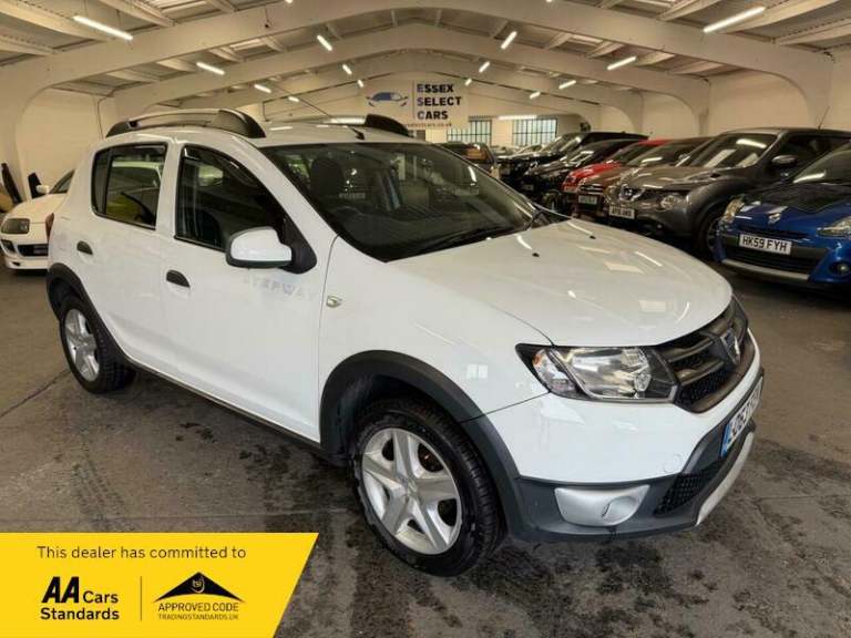 2013 Dacia Sandero Stepway 1.5 dCi Laureate Euro 5 5dr HATCHBACK Diesel Manual