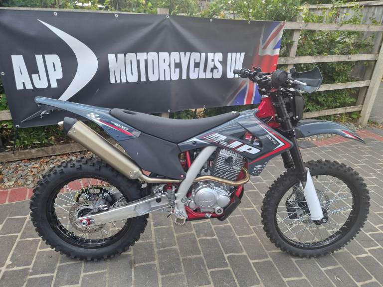 AJP SPR240 Enduro Trail Pro 2026 BRAND NEW