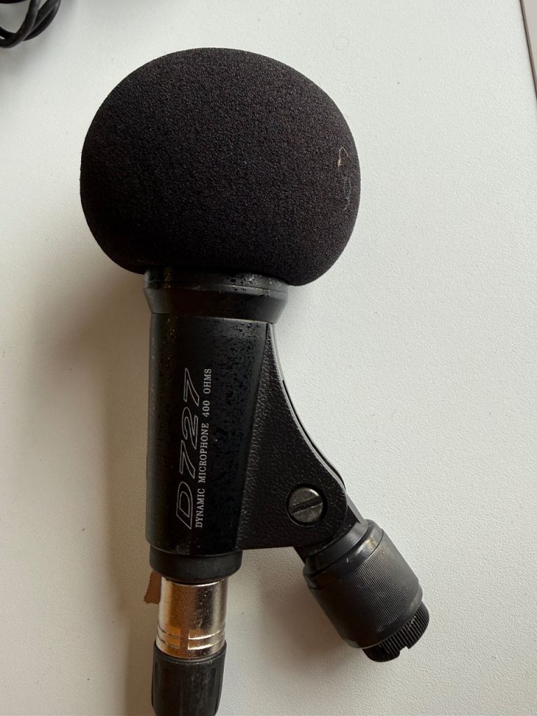 Yoga D727 Cardioid Dynamic Instrument Microphone