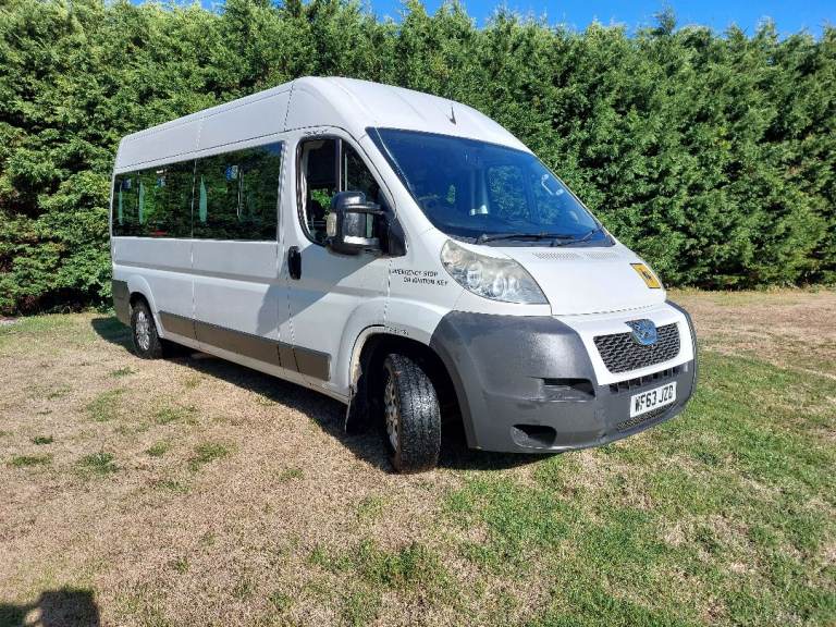 PEUGEOT BOXER MINIBUS WHEELCHAIR LIFT 