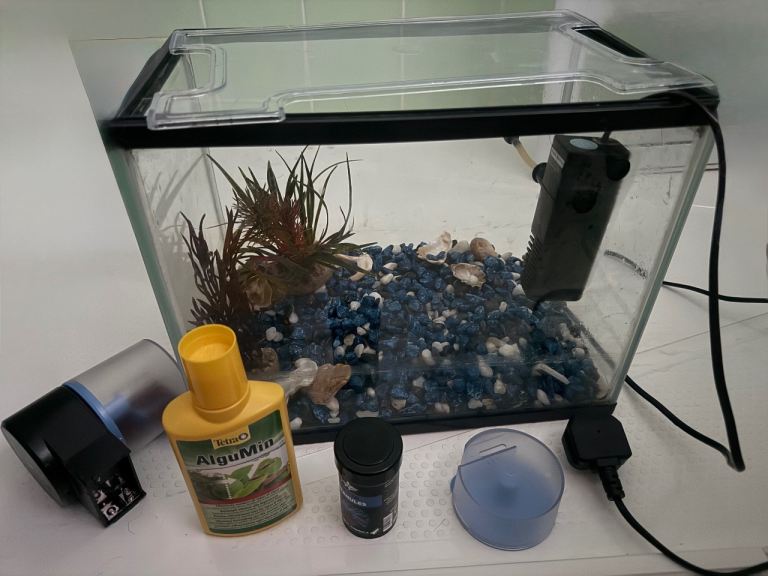 image for Fish tank with accessories 