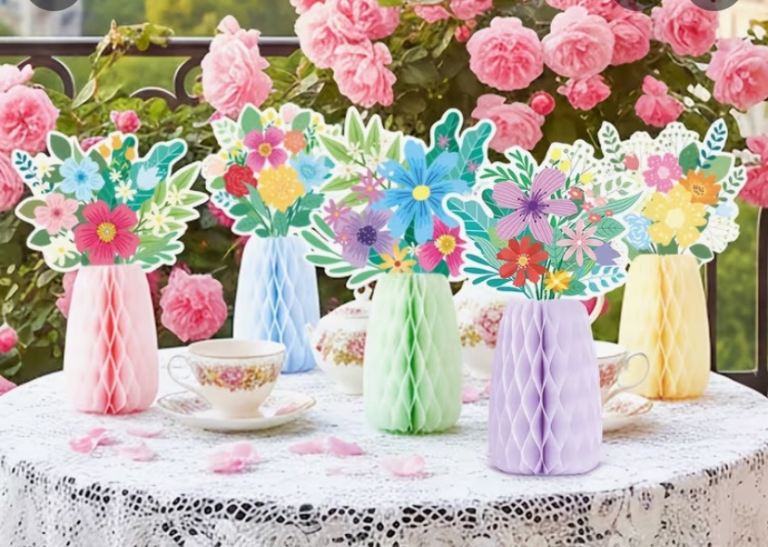 X5 Lovely table decorations/ birthday card