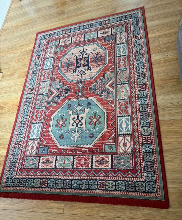 VINTAGE STYLE PATTERED REAL WOOL DESIGNER RUG 120vm by 170cm