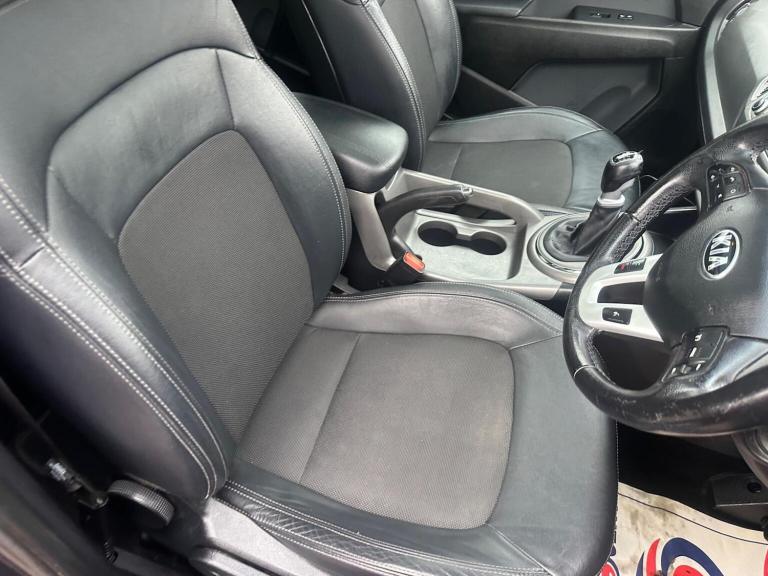 KIA SPORTAGE 1.7 CRDi EcoDynamics 2 2WD Euro 5 (s/s) 5dr 2015