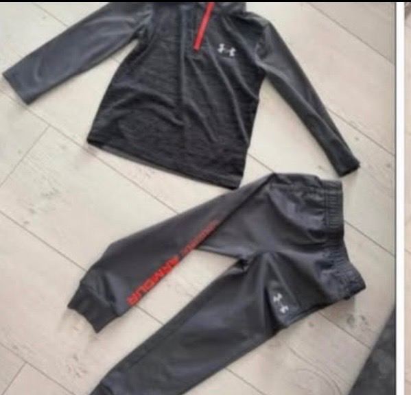 Under armour  tracksuit