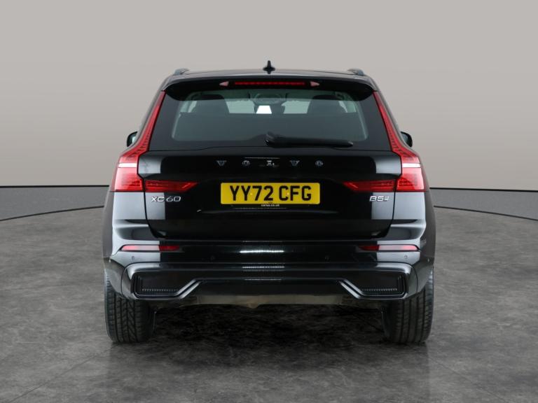 2022 Volvo XC60 2.0 B5P Plus Dark 5dr AWD Geartronic ESTATE PETROL Automatic