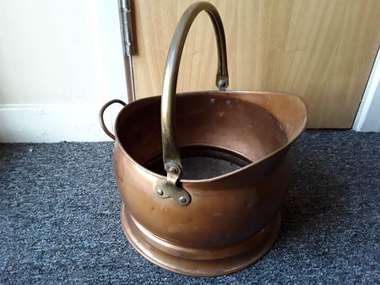 Antique copper n brass coal scuttle with free shovel