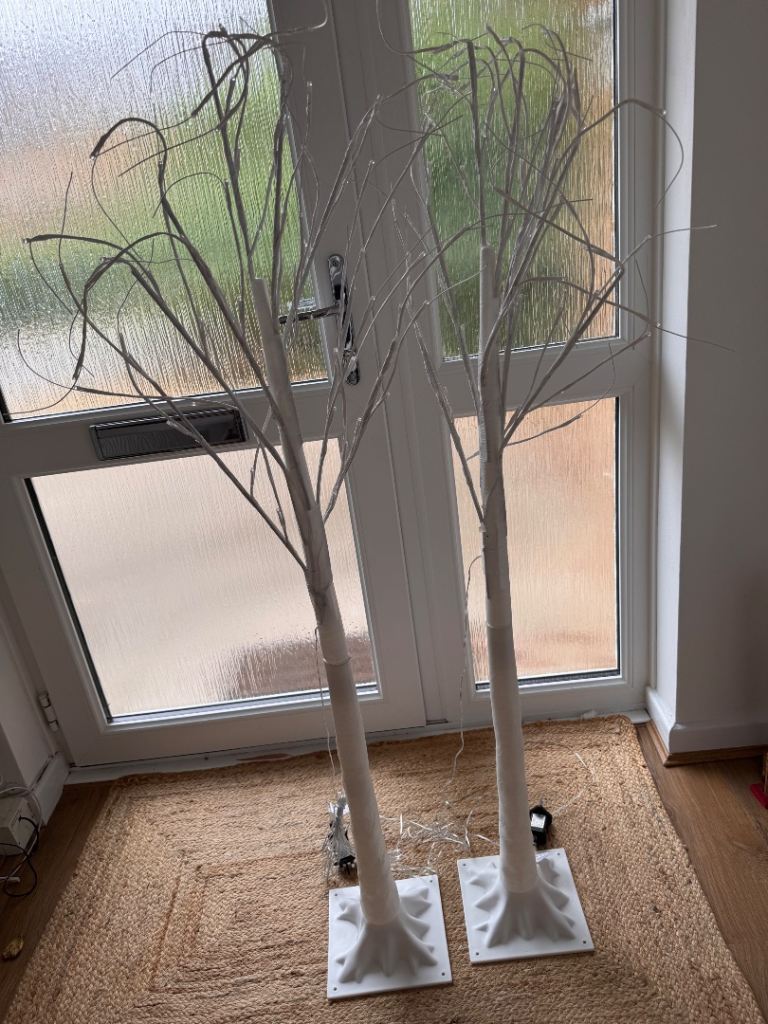 VERAGE LTD 5ft Birch Tree Lights – Pair, As Good As New