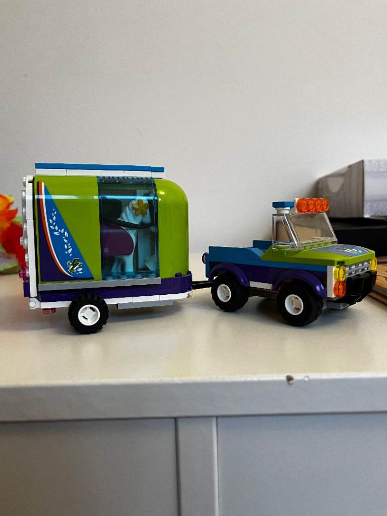 LEGO Friends Horse Trailer (41371)