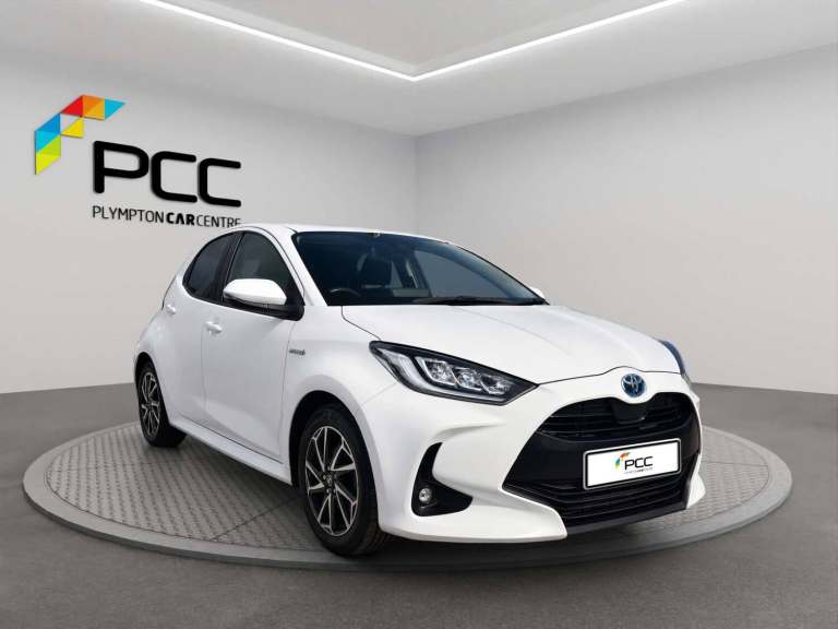 2021 Toyota Yaris 1.5 Yaris Design HEV CVT 5dr Hybrid