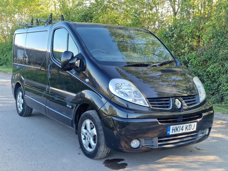 2014 Renault Trafic SL27 SPORT DCI Black  Low 104k Miles  Drives Perfect