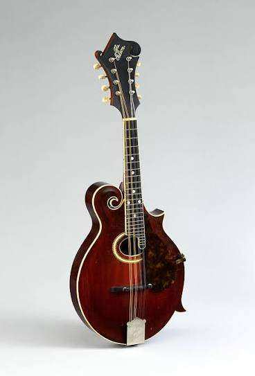 Mandolin lessons 