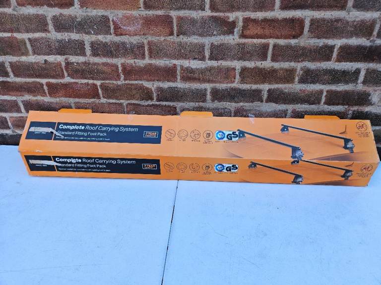 Halfords Roof Bar System set036
