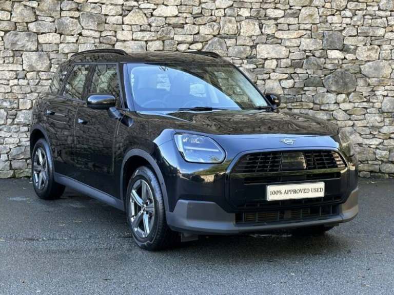 MINI COUNTRYMAN 1.5 C Classic 5dr Auto