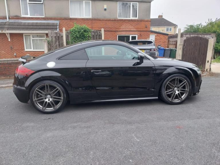 image for 2011 Audi TT 2.0T FSI Black Edition 2dr S Tronic COUPE Petrol Automatic