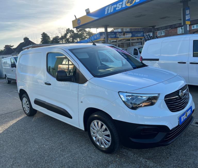 2021 Vauxhall Combo 2300 1.5 Turbo D 100ps L1 H1 Dynamic Van ** Sameday Drive-Away ** PANEL VAN D...