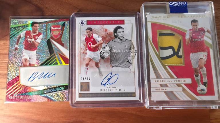 Arsenal Panini Card Bundle - 4/10 Robin van Persie patch - 7/10 Robert Pires auto - Hector Bellerin