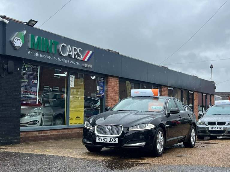 2012 Jaguar XF 2.2d [163] SE Business 4dr Auto SALOON DIESEL Automatic