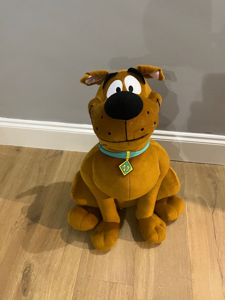 Large Scooby Doo Plush Toy – Good Condition