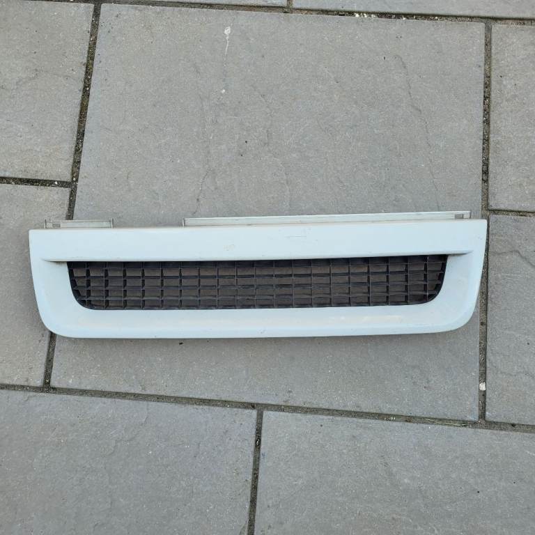 Vauxhall cavalier gsi grille 