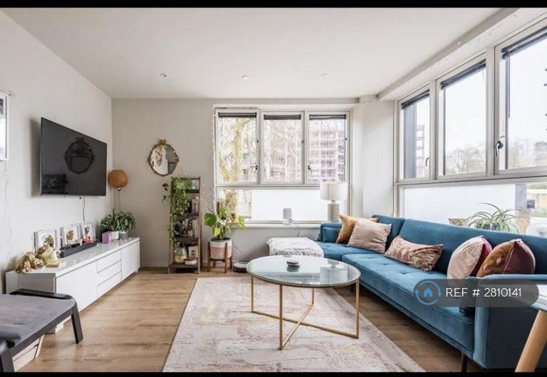 1 bedroom in Catherines House, Bristol, BS3 (#2810141)