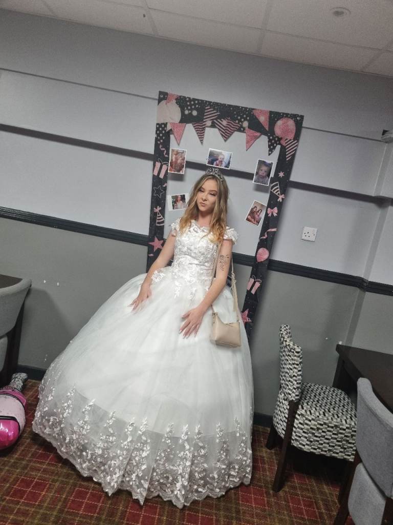 Wedding dresses come prome dresse 
