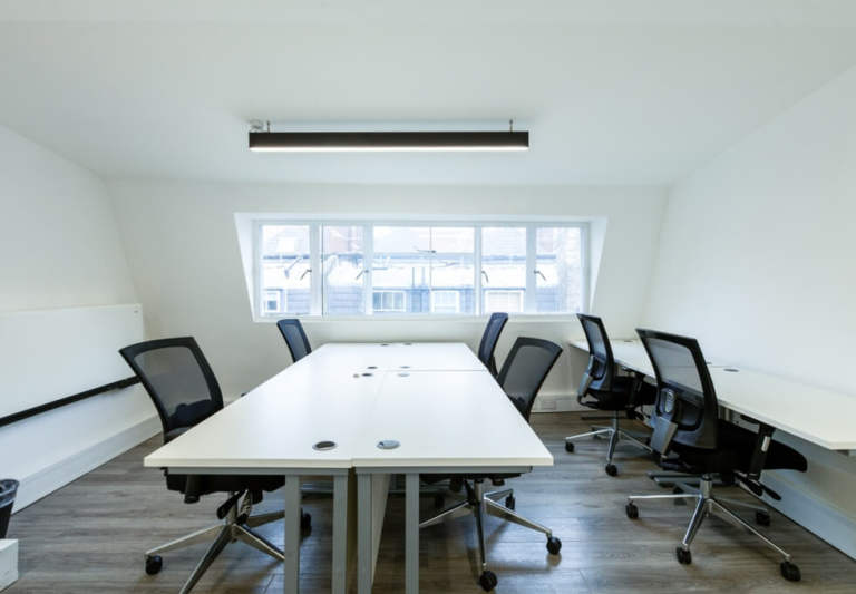 4 to 40 Person Private Office Suites to rent in *Marylebone*, Central London NW1