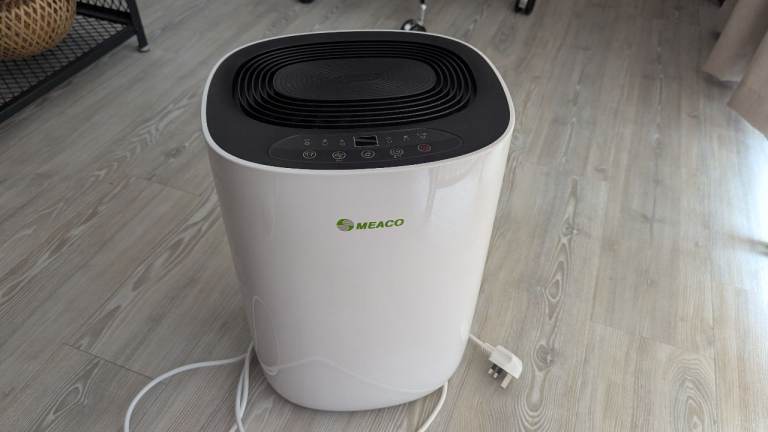 [RESERVED] MeacoDry Dehumidifier 