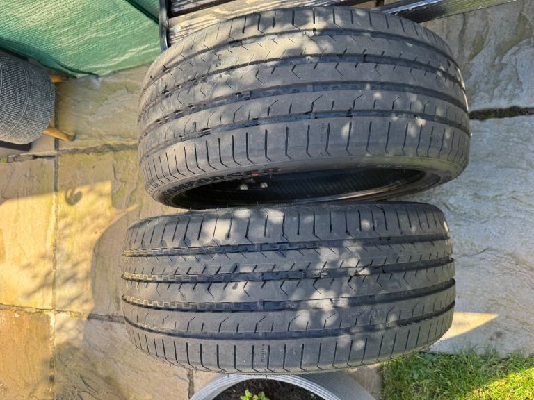 Pair of Comforser Car Tyres 215/40ZR18 – Good Condition