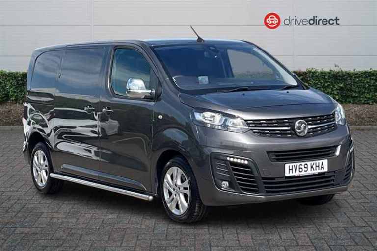 Vauxhall Vivaro 2.0 Turbo D 3100 Elite Panel Van 5dr Diesel Auto L1 H1 Euro 6 (s/s) (180 ps Panel...