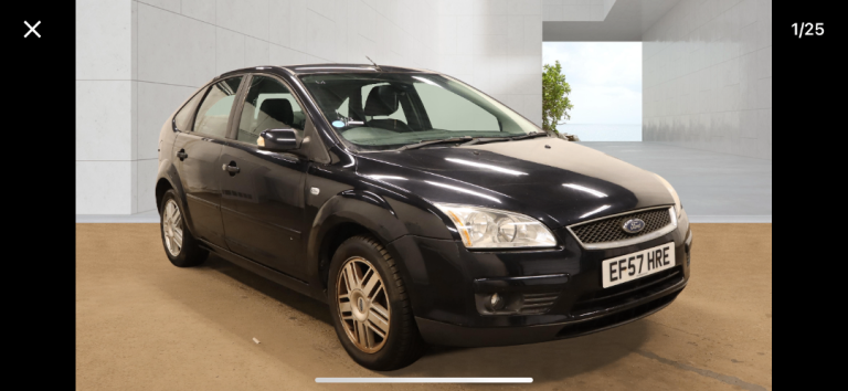 Ford Focus 1.8 Ghia 2007 petrol 
