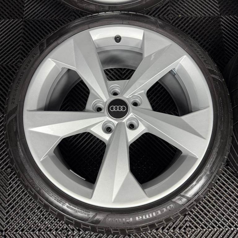 18'' GENUINE AUDI A3 S LINE SILVER 5 SPOKE ALLOY WHEELS ALLOYS TYRES S3 GOLF CADDY