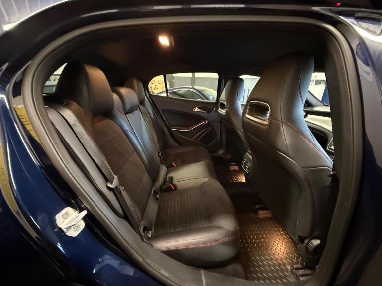 2017 Mercedes-Benz GLA 1.6 GLA200 AMG Line Euro 6 (s/s) 5dr ESTATE Petrol Manual