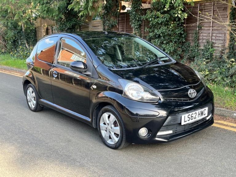 2012 Toyota AYGO 1.0 VVT-i Fire 5dr [AC] HATCHBACK Petrol Manual