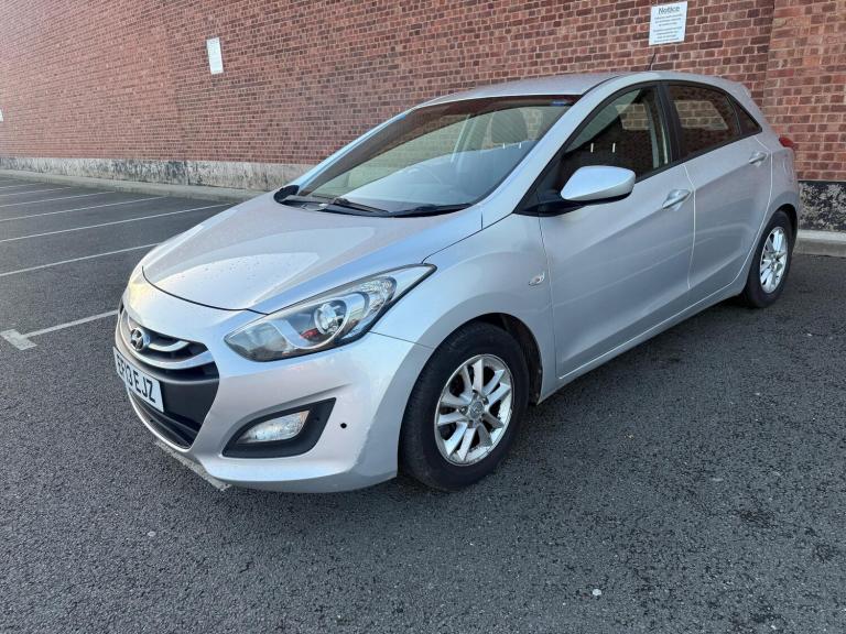 2013 Hyundai i30 1.4 Active 5dr HATCHBACK PETROL Manual