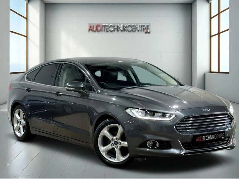 2016 Ford Mondeo TDCi Titanium Hatchback Diesel Automatic