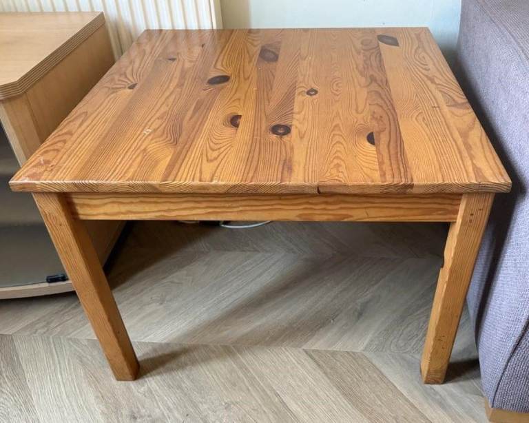 Side Table in Pine - 70 cm L x 70 cm W x 50 cm H