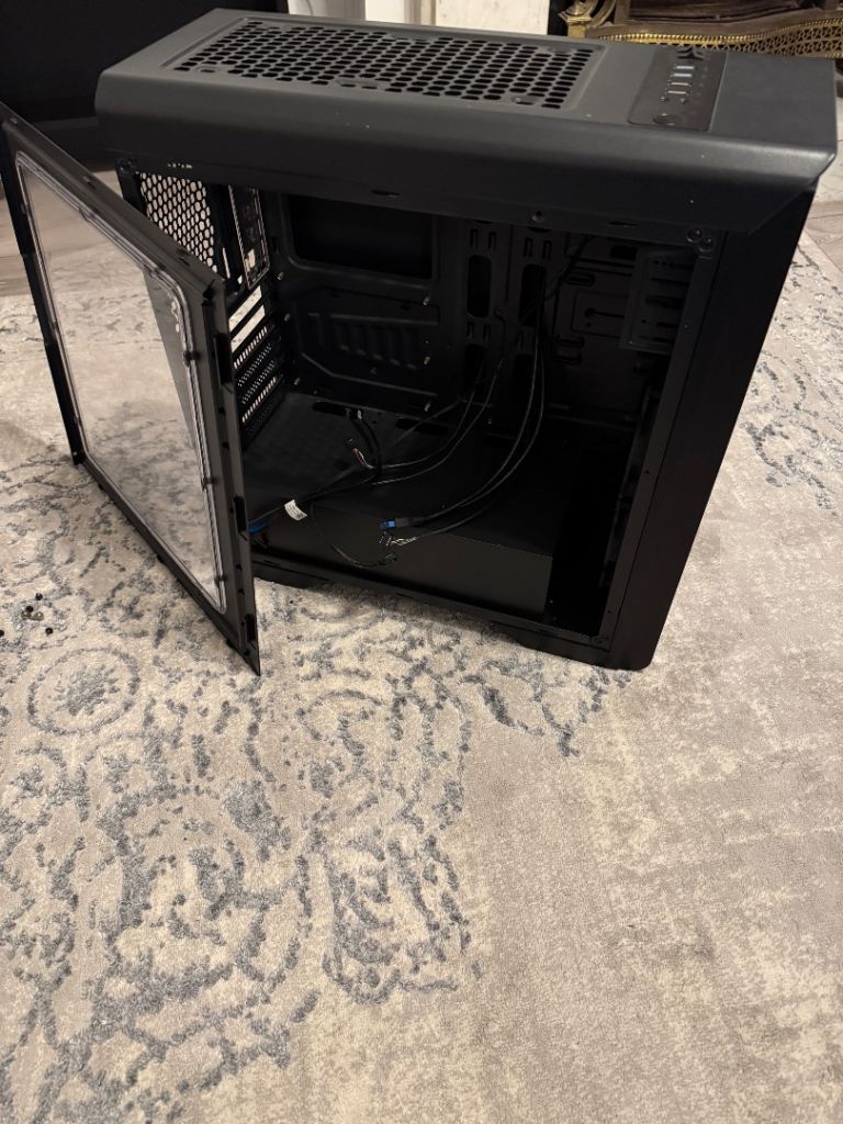 FREE MID TOWER COMPUTER CASE
