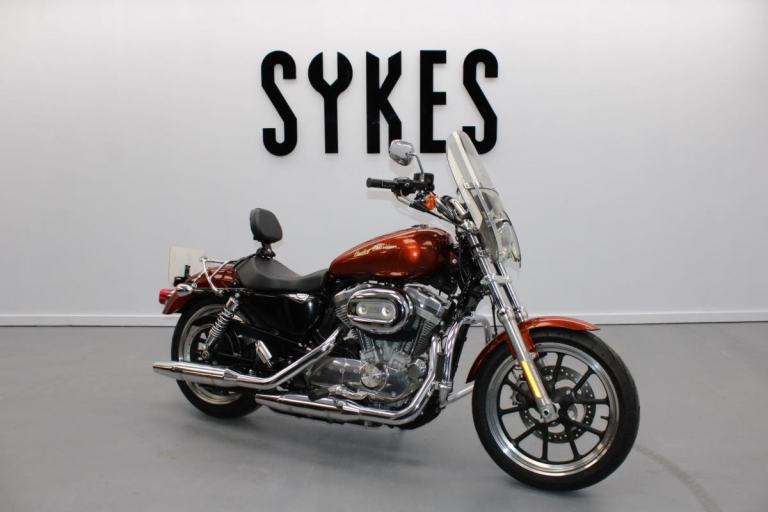 2014 Harley-Davidson XL883L Sportster Super Low in Custom Burnt Orange Flake