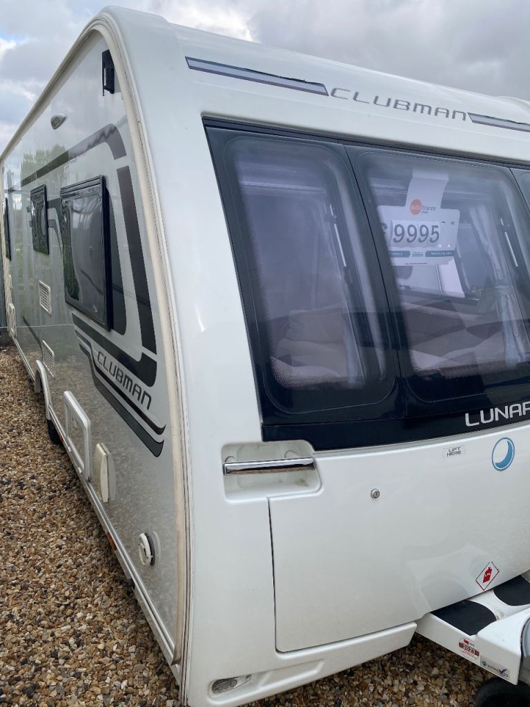 Lunar clubman se year 2016 4 berth Fixed bed