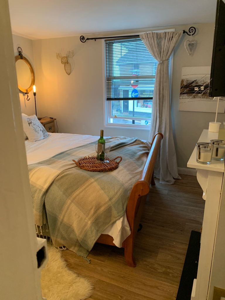 1 Bed Characterful Property To Rent - Rye 