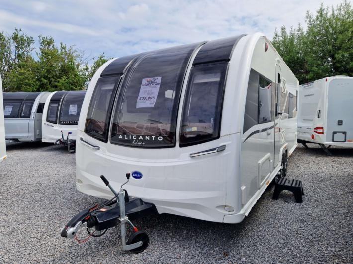 2025 Bailey Alicanto Deluxe Alvor Used Caravan