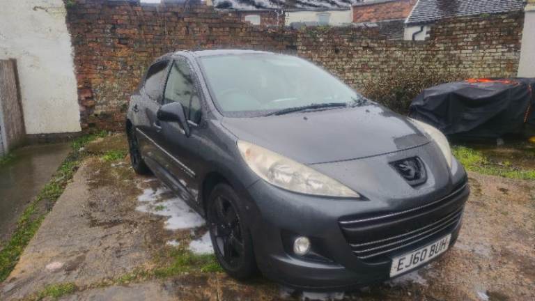 Peugeot 207 1.6 2010