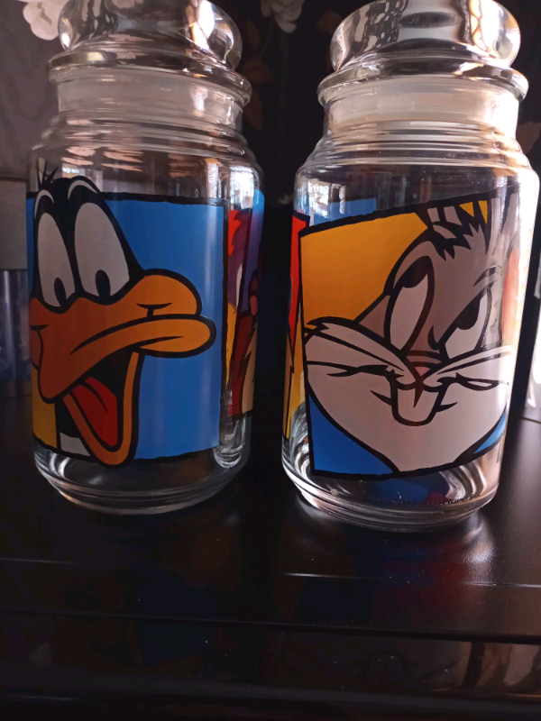 Pair of looney tunes storage jars 