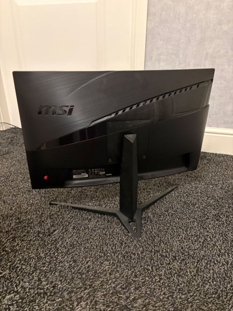 MSI Gaming Monitor and Samsung Monitor – Good Condition