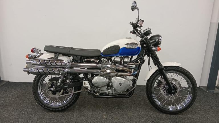 TRIUMPH SCRAMBLER 865 BONNEVILLE SCRAMBLER ** VERY LOW MILEAGE - 12 MONTH MOT **