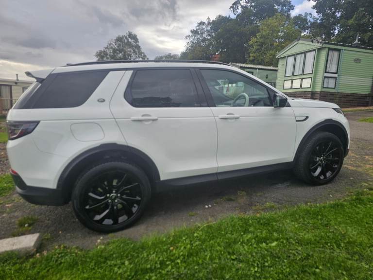 2021 Land Rover Discovery Sport 7‑Seater Panoramic Roof Luxury Cream Leather 