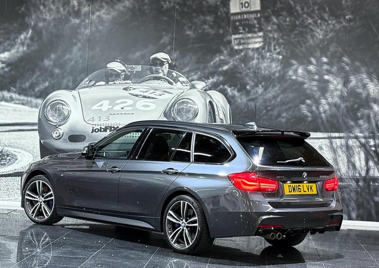 2016 BMW 3 Series 3.0 335d M Sport Touring Auto xDrive Euro 6 (s/s) 5dr ESTATE Diesel Automatic