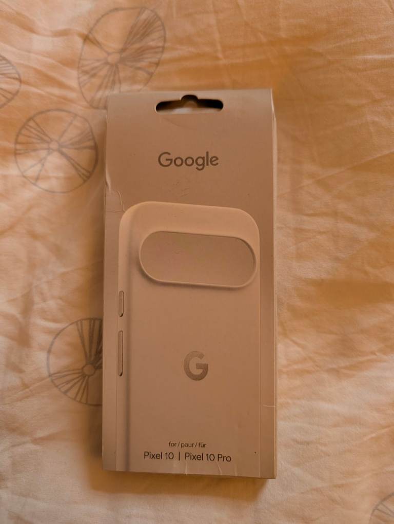 Brand New Google Pixel 10 and 10 Pro Genuine Pixelsnap Case in Porcelain/Beige